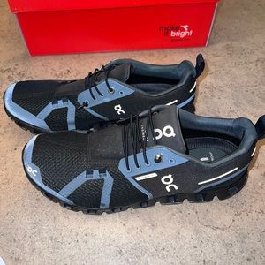 On Cloud Running NEVER WORN